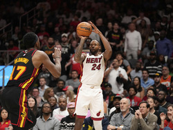 Heat Hawks Basketball
