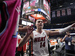 Heat Hawks Basketball