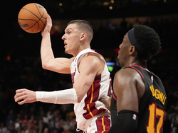 Heat Hawks Basketball