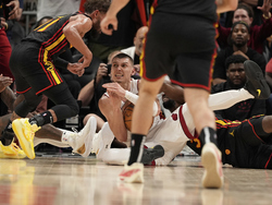 Heat Hawks Basketball