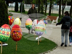 Великденски празник - „Голямото великденско боядисване на яйца“