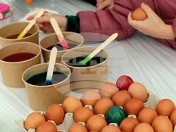 Великденски празник - „Голямото великденско боядисване на яйца“