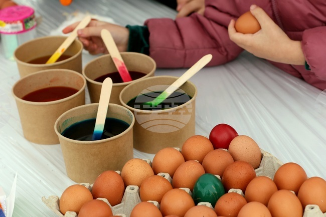 Пролетна работилница „Червен, още шарен Великден“ ще се състои в Българското неделно училище „Аз Буки Веди” в Кьолн, Германия, на 28 март