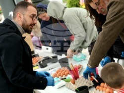 Великденски празник - „Голямото великденско боядисване на яйца“