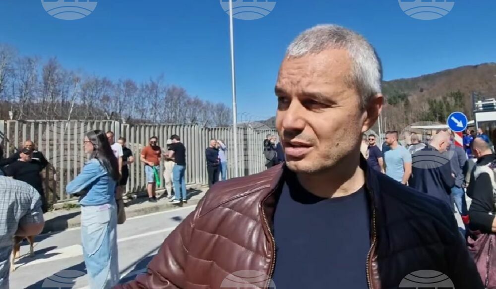 Костадинов: Бетонната стена между Гърция и България при Рудозем - бетонно копие на Берлинската стена