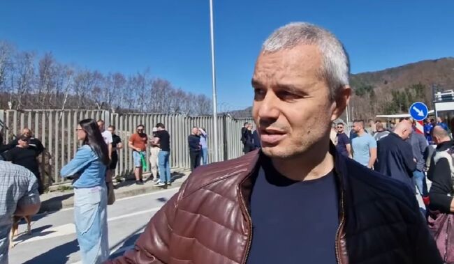 Костадинов: Бетонната стена между Гърция и България при Рудозем - бетонно копие на Берлинската стена