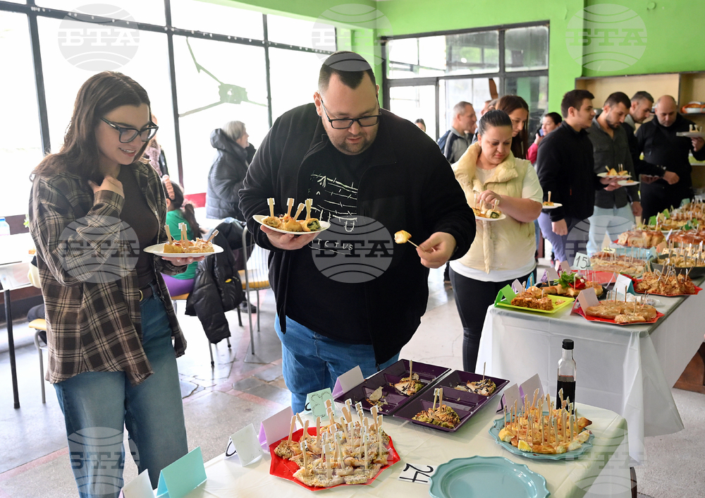 Село Котеновци - Фестивал на баницата