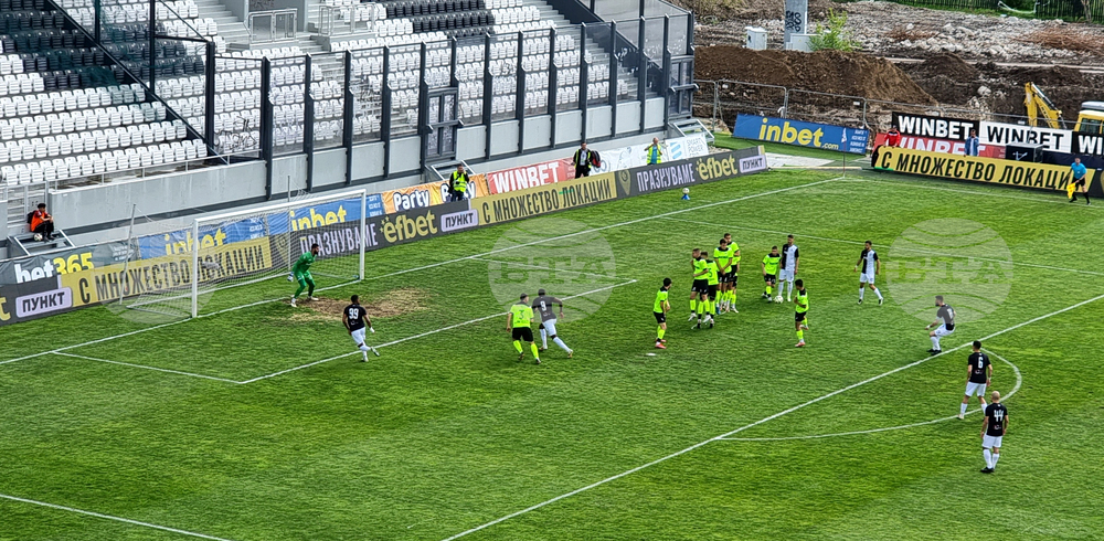 Пловдив - футбол - Локомотив Пловдив - Славия