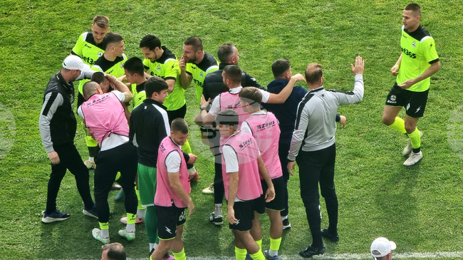 С човек по-малко Славия спечели гостуването си на Локомотив в Пловдив