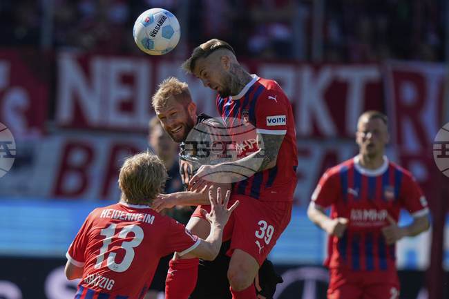 Байерн (Мюнхен) увеличава преднината си на върха в Бундеслигата след успех като гост, Фрайбург продължава успешната серия