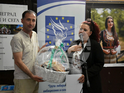 Сърбия - Босилеград - фотоизложба "Босилеград преди и сега“ - филм „Твърди черупки“