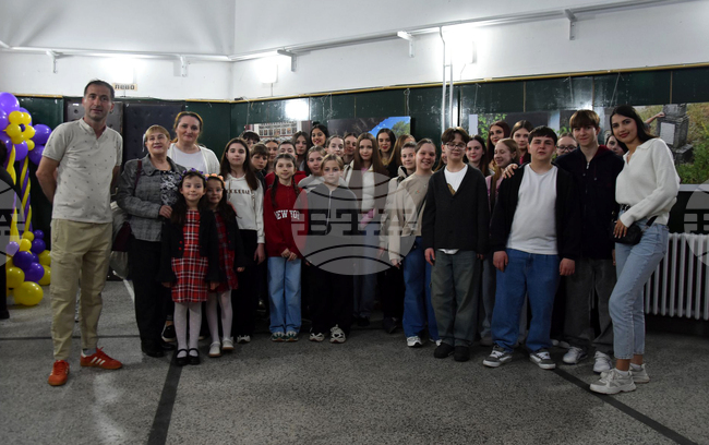 Фотоизложба и филм белязаха третия ден от Великденския фестивал в Босилеград