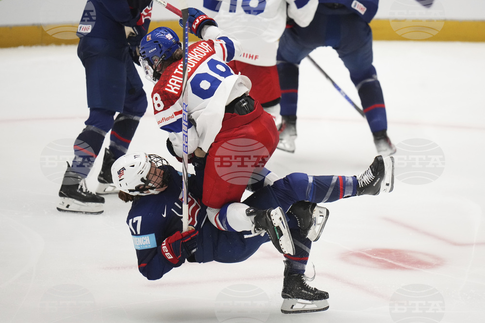 APTOPIX Czech Republic Women's Hockey Worlds