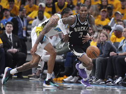 Bucks Pacers Basketball