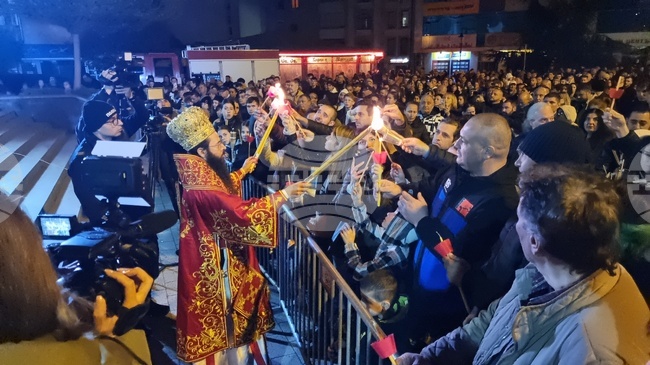 Бургас - Възкресение Христово - Богослужение