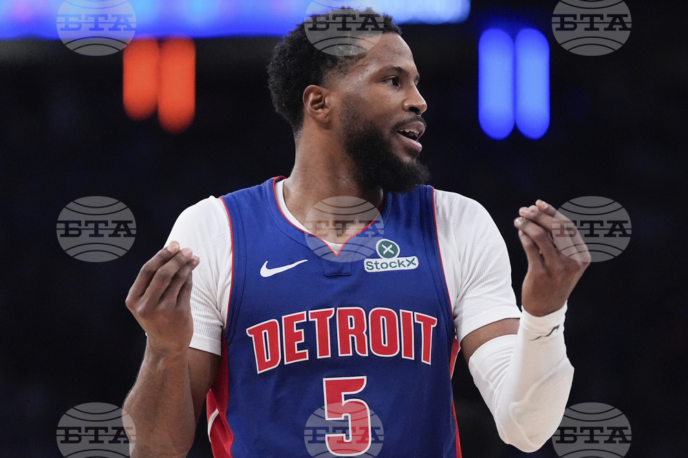 Гардът на Детройт Пистънс Малик Бийзли бе задържан по подозрение за манипулиране на мачове от НБА