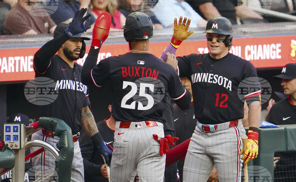 Twins Braves Baseball