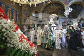 Храм "Св. Неделя" - Второ Възкресение Христово - патриарх Даниил - богослужение