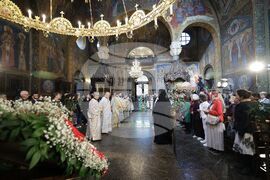 Храм "Св. Неделя" - Второ Възкресение Христово - патриарх Даниил - богослужение