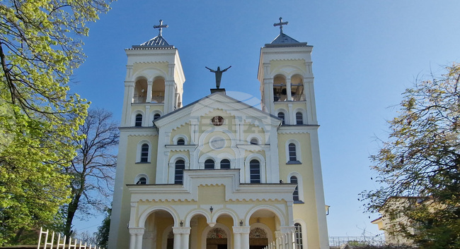 Католическата общност в Раковски скърби за кончината на папа Франциск