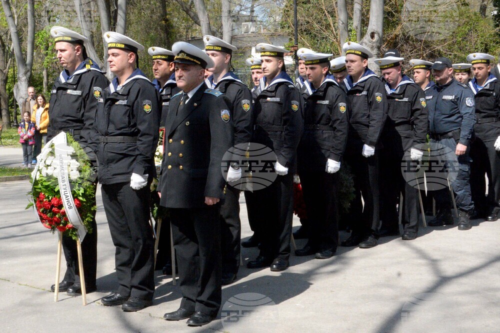 Варна - Априлско въстание - отбелязване