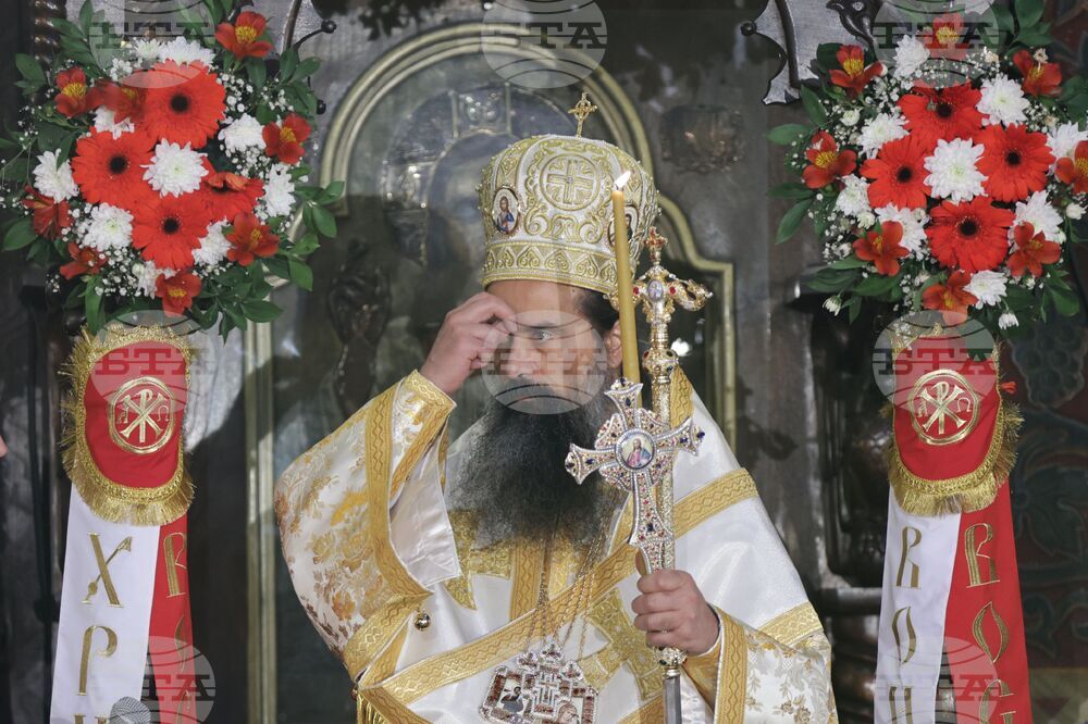 Храм "Св. Неделя" - Второ Възкресение Христово - патриарх Даниил - богослужение