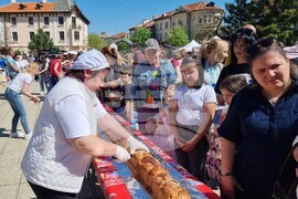 Враца - Великден - концерт - 100-метров козунак