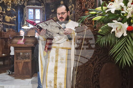 Троянски манастир - празнична литургия - Великден