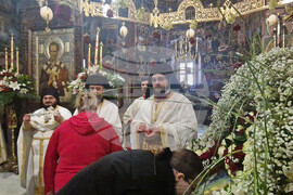 Троянски манастир - празнична литургия - Великден