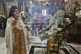 Троянски манастир - празнична литургия - Великден