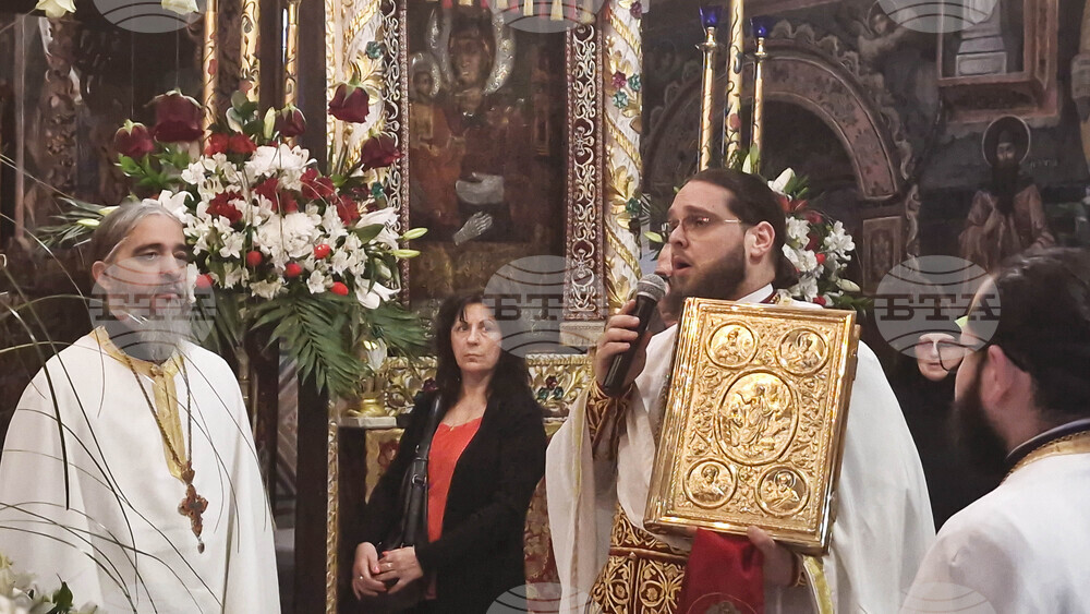 Троянски манастир - празнична литургия - Великден