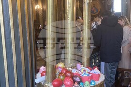 Турция - Истанбул - Желязна църква „Свети Стефан“ - Второ Възкресение - празнично богослужение