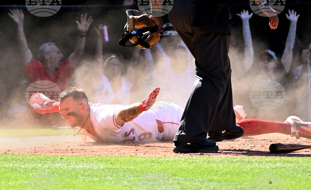 APTOPIX Giants Angels Baseball
