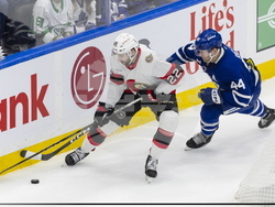Senators Maple Leafs Hockey