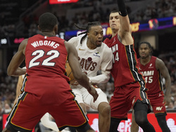 Heat Cavaliers Basketball