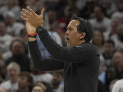 Heat Cavaliers Basketball
