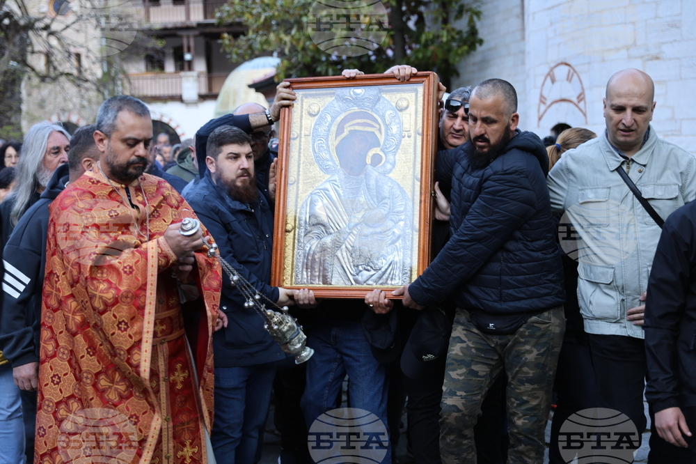 Бачковски манастир - чудотворна икона на Света Богородица