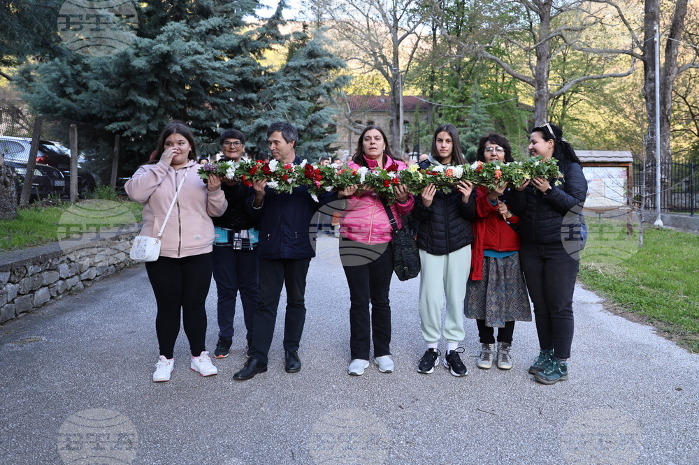 Бачковски манастир - чудотворна икона на Света Богородица