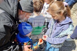 Варна - храм „Св. Архангел Михаил“ - борба с великденски яйца