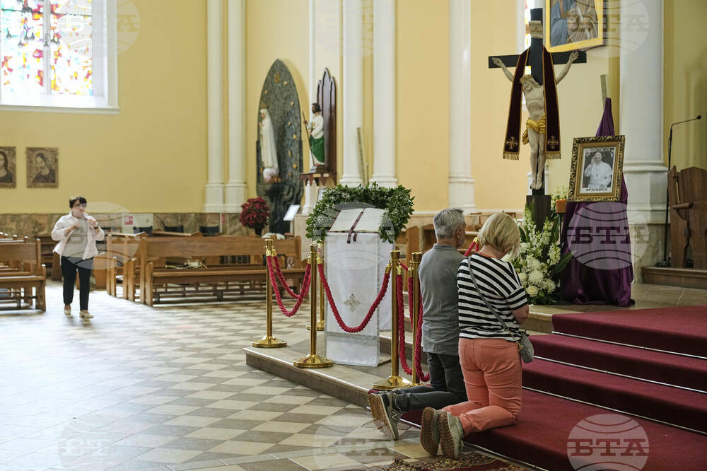 Obit Pope Francis Global Reax