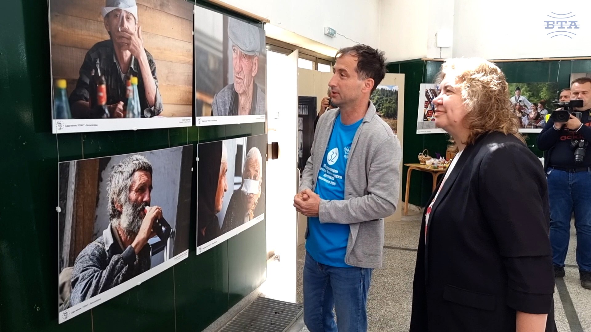 Границата не трябва да е пречка да общуваме помежду си, каза в Босилеград председателят на Народното събрание Наталия Киселова Границата не трябва да е пречка да общуваме помежду си, каза в Босилеград председателят на Народното събрание Наталия Киселова