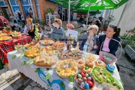 Село Извор - „Червен, червен Великден" - регионален конкурс