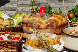 Село Извор - „Червен, червен Великден" - регионален конкурс