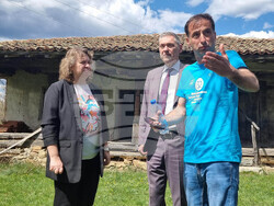 Сърбия - Село Извор - Наталия Киселова - посещение