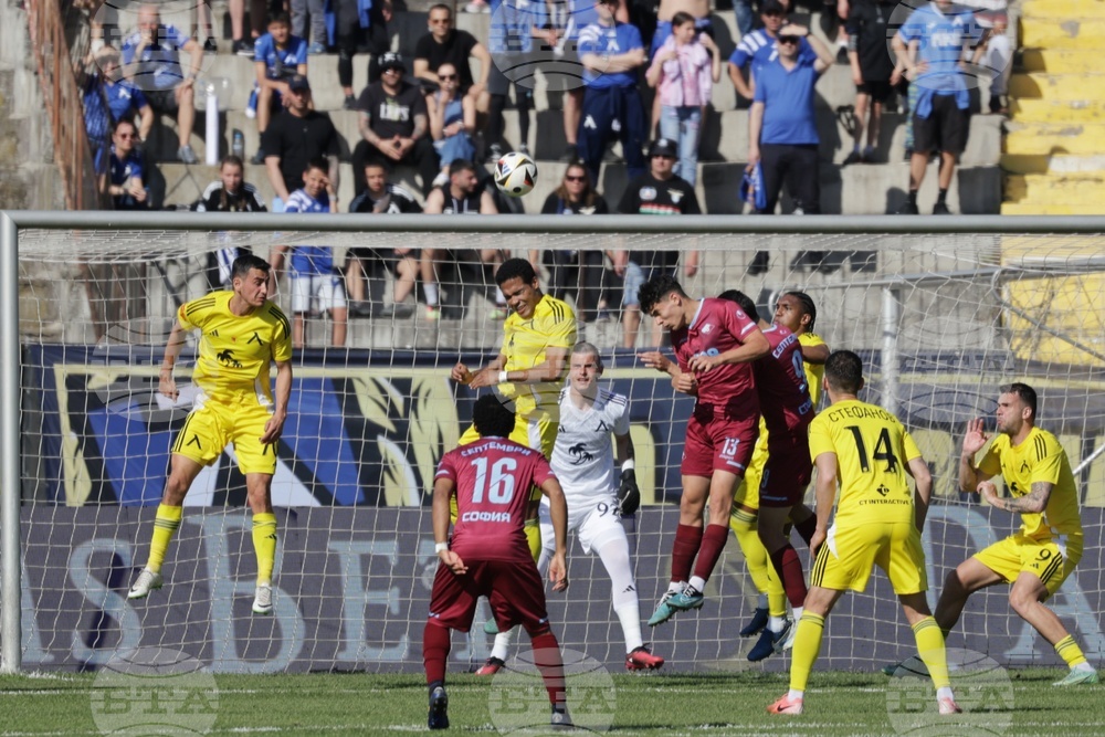 Мустафа Сангаре донесе успеха на Левски срещу Септември
