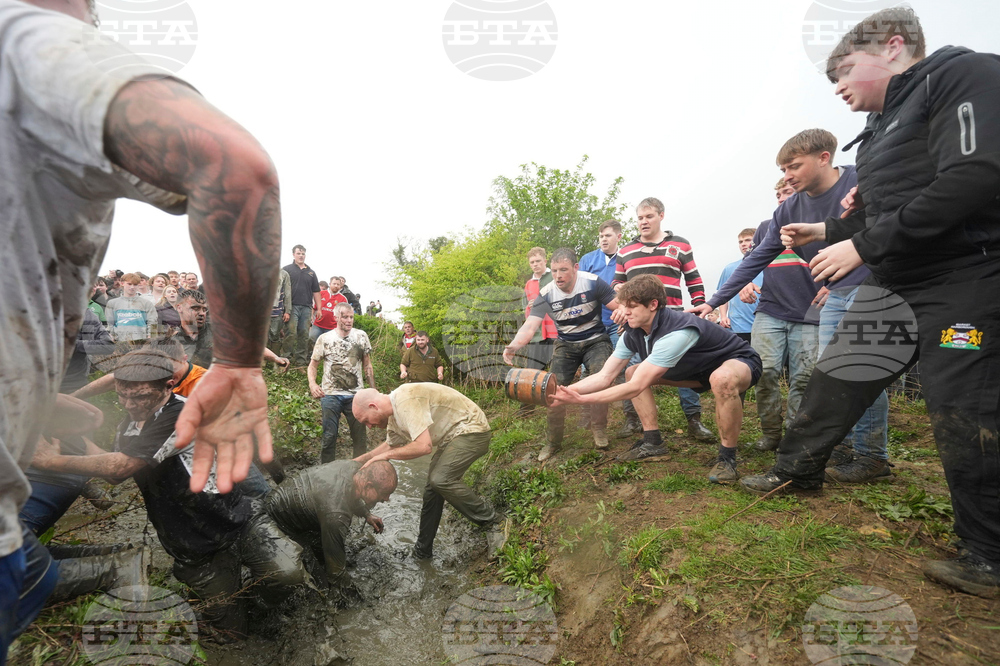 Britain Bottle Kicking