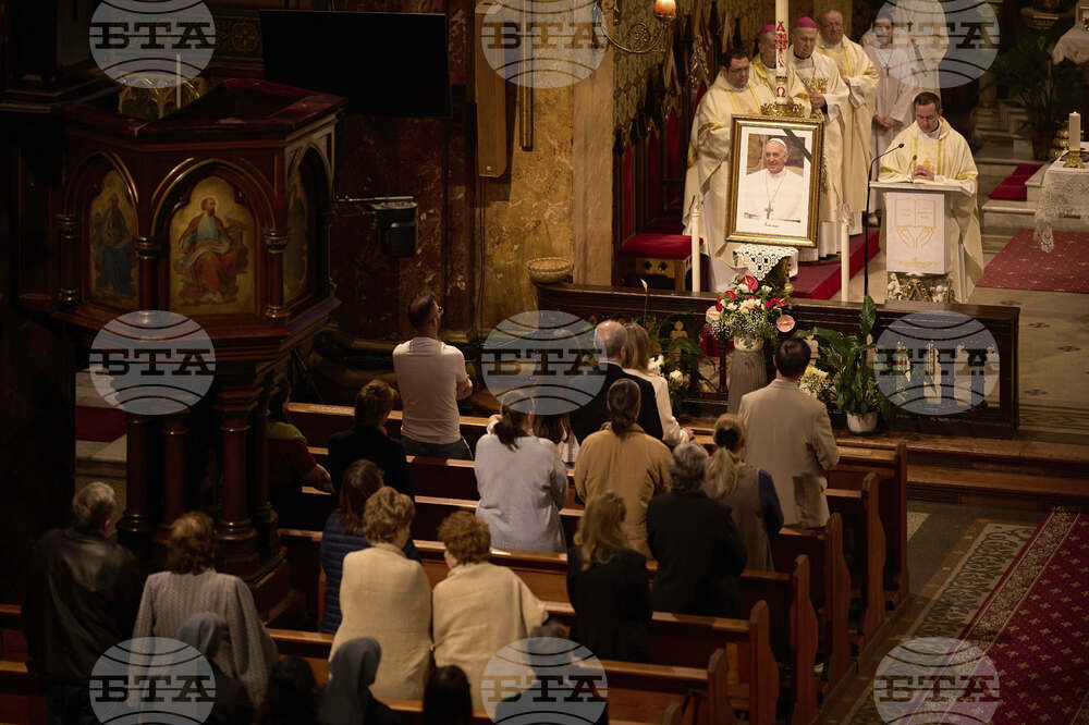 Romania Obit Pope Francis Global Reax