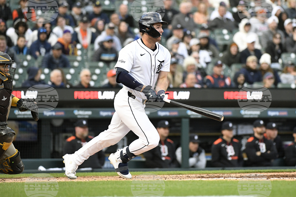 Padres Tigers Baseball