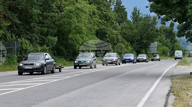 Шофьор, управлявал след употреба на алкохол и кокаин и катастрофирал, е задържан, а автомобилът е иззет