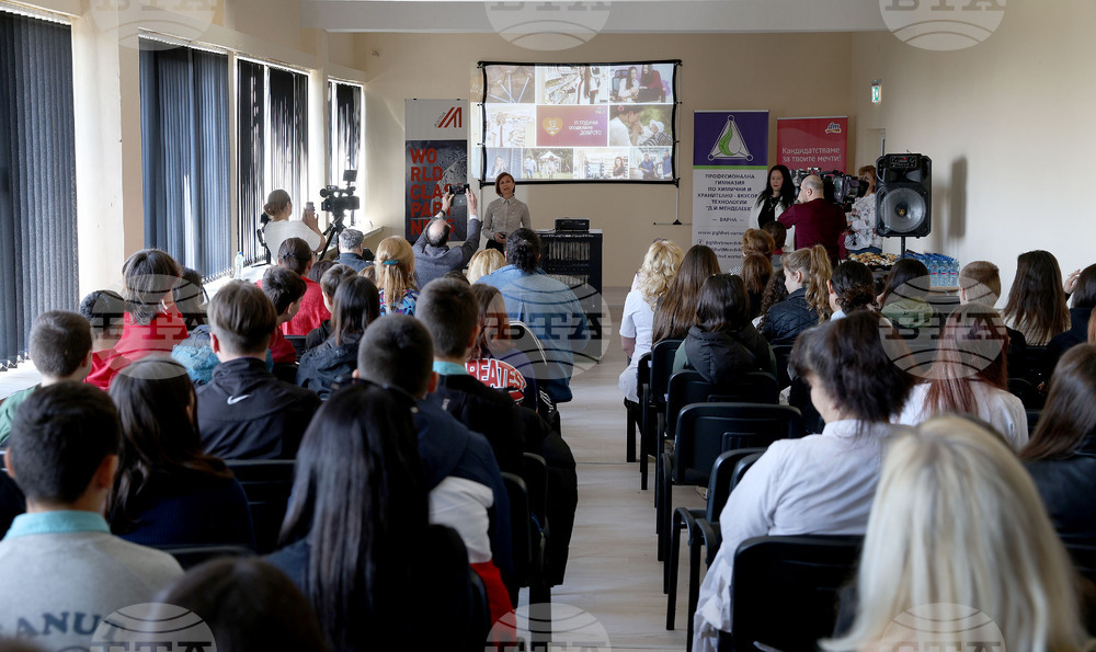 Варна - Професионална гимназия по химични и хранително-вкусови технологии „Д. И. Менделеев“ - дуално обучение
